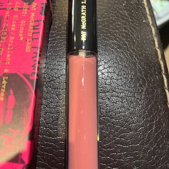 Pat McGrath lip gloss aphrodisiac - Picture 2 of 3